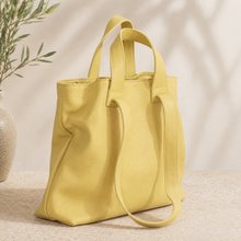 Lataa kuva Galleria-katseluun, Butter yellow Rebecca nahkalaukku -tilava shopper laukku pehmeällä nahkapinnalla